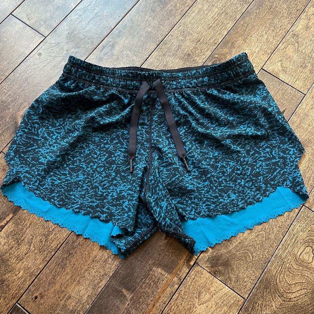 Lululemon shorts size 2!